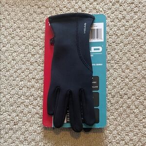 HEAD women’s touchscreen running gloves